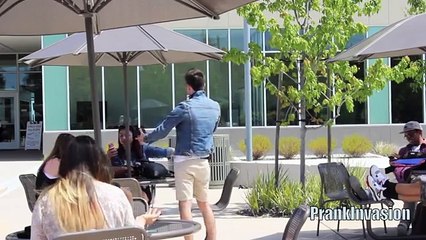 Singing to Girls Using Auto-Tune Prank