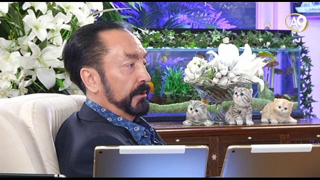 Darwinizm bir diktatörlük olarak dünyaya hakim olmuş, bizden başka kimse bu yalana itiraz edemiyor.