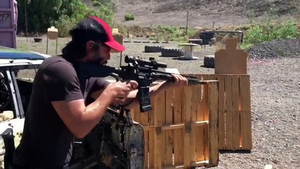 Keanu Reeves 'John Wick 2' Weapons Training