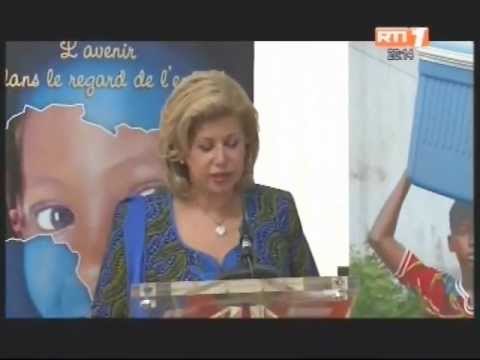 Les femmes députés de la nouvelle législature échangent avec la première Dame Dominique