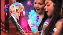 Mattel - Barbie Escuela de Princesas - Barbie Maletín Habitación y Carroza