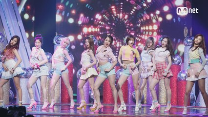 ′Special Stage′ 대세 걸그룹 ′TWICE′의 ′토요일 밤에′+′U-Go-Girl′무대