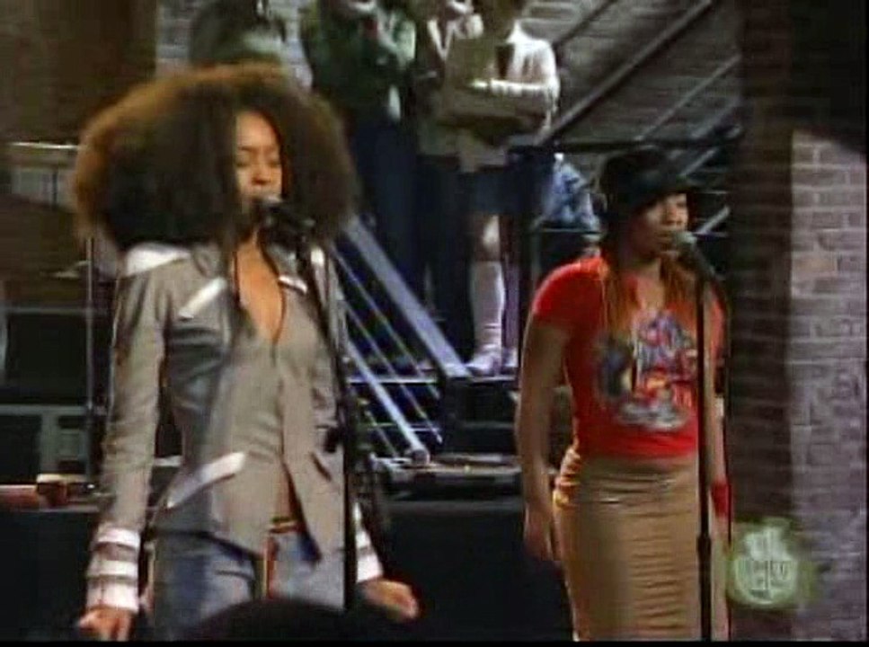 Erykah Badu - I Want You - Live Saturday Night Live - 2008