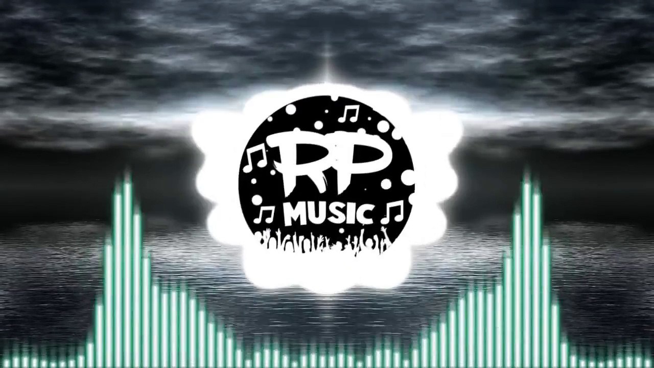 Moistrus - Submarine
