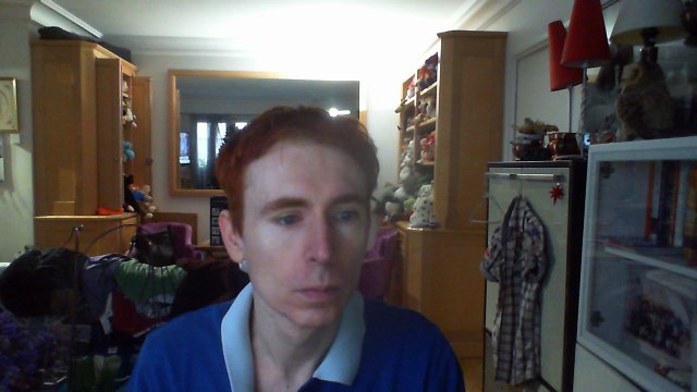 Wiwi égratigne something out of nothing de Little Eye