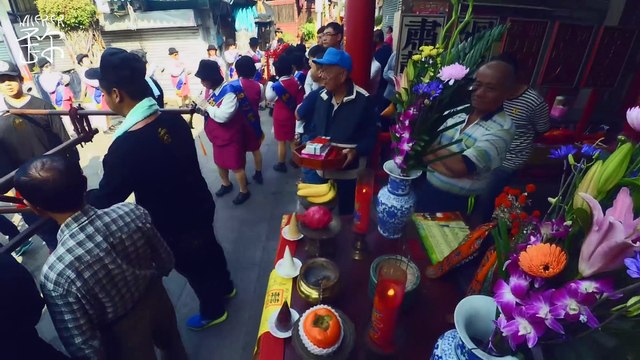 台南大天后宮新年祭典 台灣小伙 當牛做馬