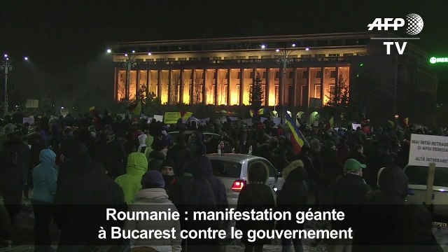 Roumanie: manifestations géantes contre le gouvernement
