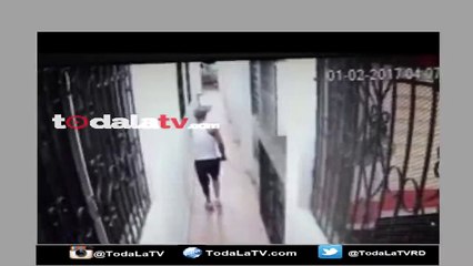 Cámaras de seguridad captan robo de una pasola en la Duarte-Video