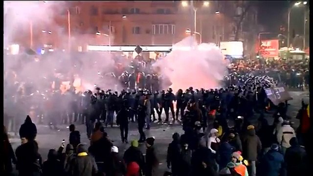 Manifestations d'une ampleur inédite en Roumanie: le peuple en colère contre le gouvernement