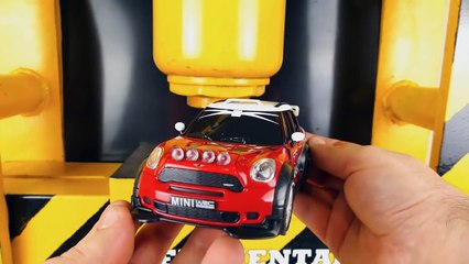 Что стало с машинкой? Гидравлический Пресс Против Игрушек :)