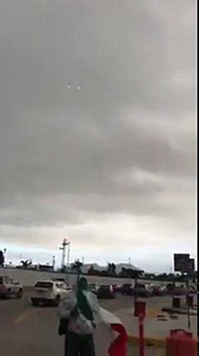 INCRIVEL - OVINIS Avistados no Mexico (23 de janeiro de 2017 )