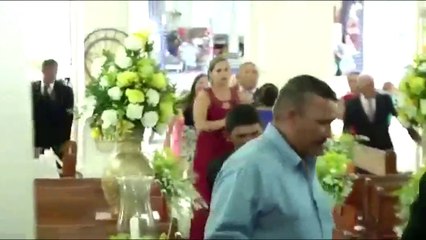 Tirs lors d'un mariage