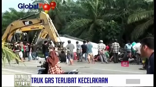 Truk Tanki Elpiji Tabrak Truk Sawit, 2 Orang Tewas