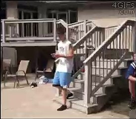 Assista Esse Video Vc Vai Morrer De Rir Da Desgraça Desse Caraa