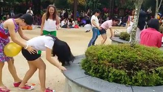 baloon play funny vedios and clips 2017