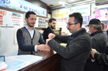 Asgari Ücretle Çalışan İşçi Milyoner Oldu