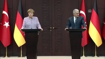 Yıldırım ve Merkel Soruları Cevapladı - Pyd/ypg'ye Avrupa'nın Desteği