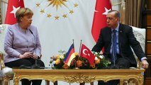 Almanya Başbakanı Merkel Erdoğan ile görüştü