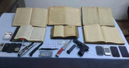 150 Yıllık Kuran-ı Kerim'i Satmaya Çalışan 5 Gürcü Tutuklandı