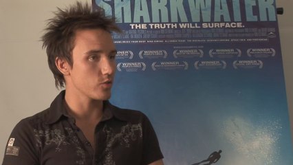 Continúa desesperada búsqueda de cineasta desaparecido en Cayos de Florida