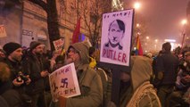حضور ولادیمیر پوتین در مجارستان اعتراض مخالفان را برانگیخت