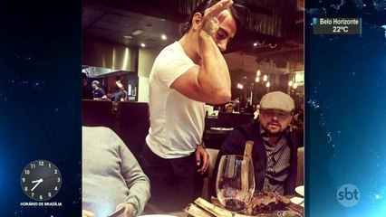 Com estilo extravagante, churrasqueiro turco é o novo fenômeno da internet