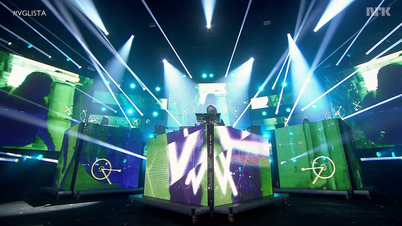 Alan Walker - Sing Me To Sleep & Faded (Live VG-Lista 2016)