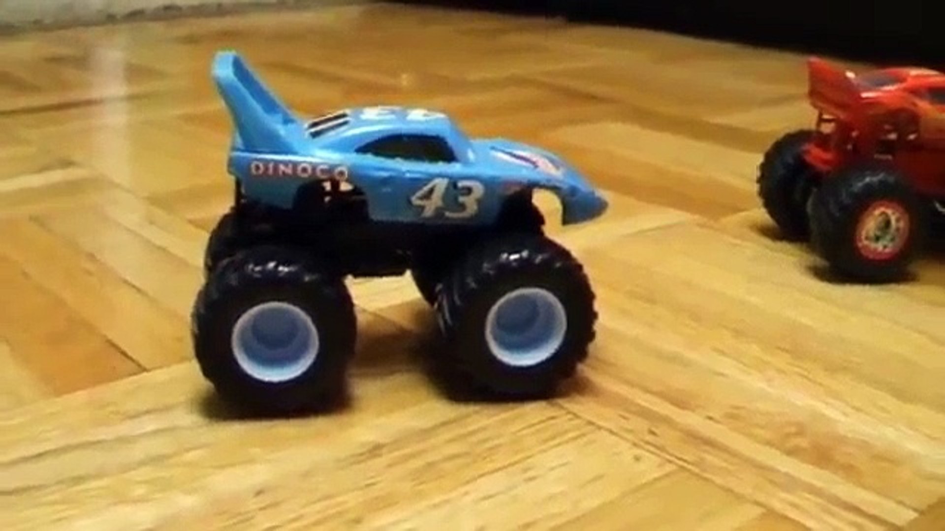LIGHTNING MCQUEEN Monster Truck Diecast Pixar Cars 2 - video Dailymotion