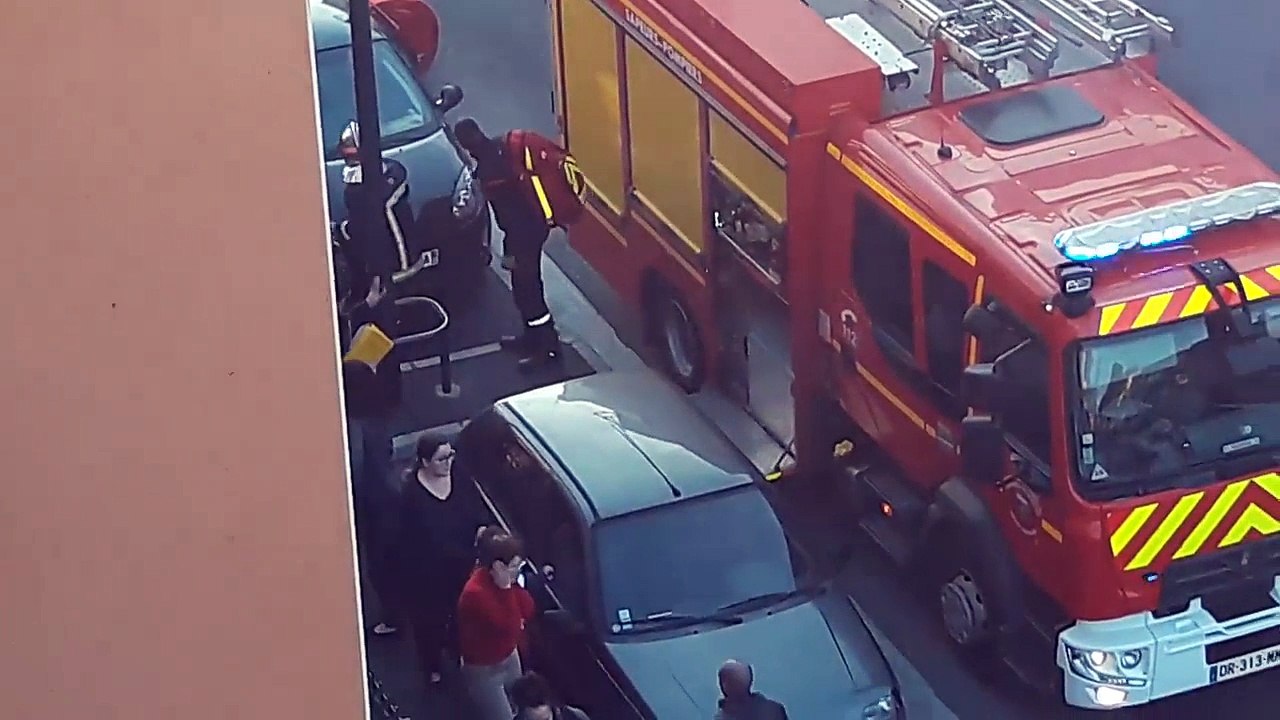 Une bouteille de gaz sur le balcon d'un appartement explose lors d'un incendie à Toulouse