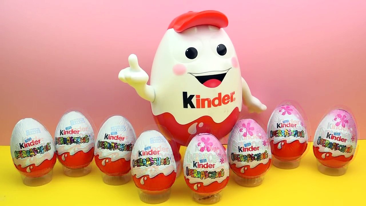 Kinder Surprise eggs Smurf Barbie . Kinder Surprise Unboxing-4m5ukv1A7Vw