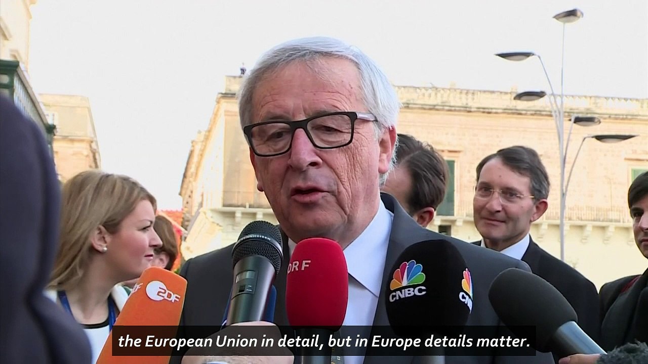 Juncker and Merkel speak ahead of EU talks in Malta
