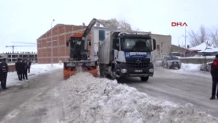 Erzurum - Tipide Yolcu Otobüsü Kara Saplandı - Ek Görüntü