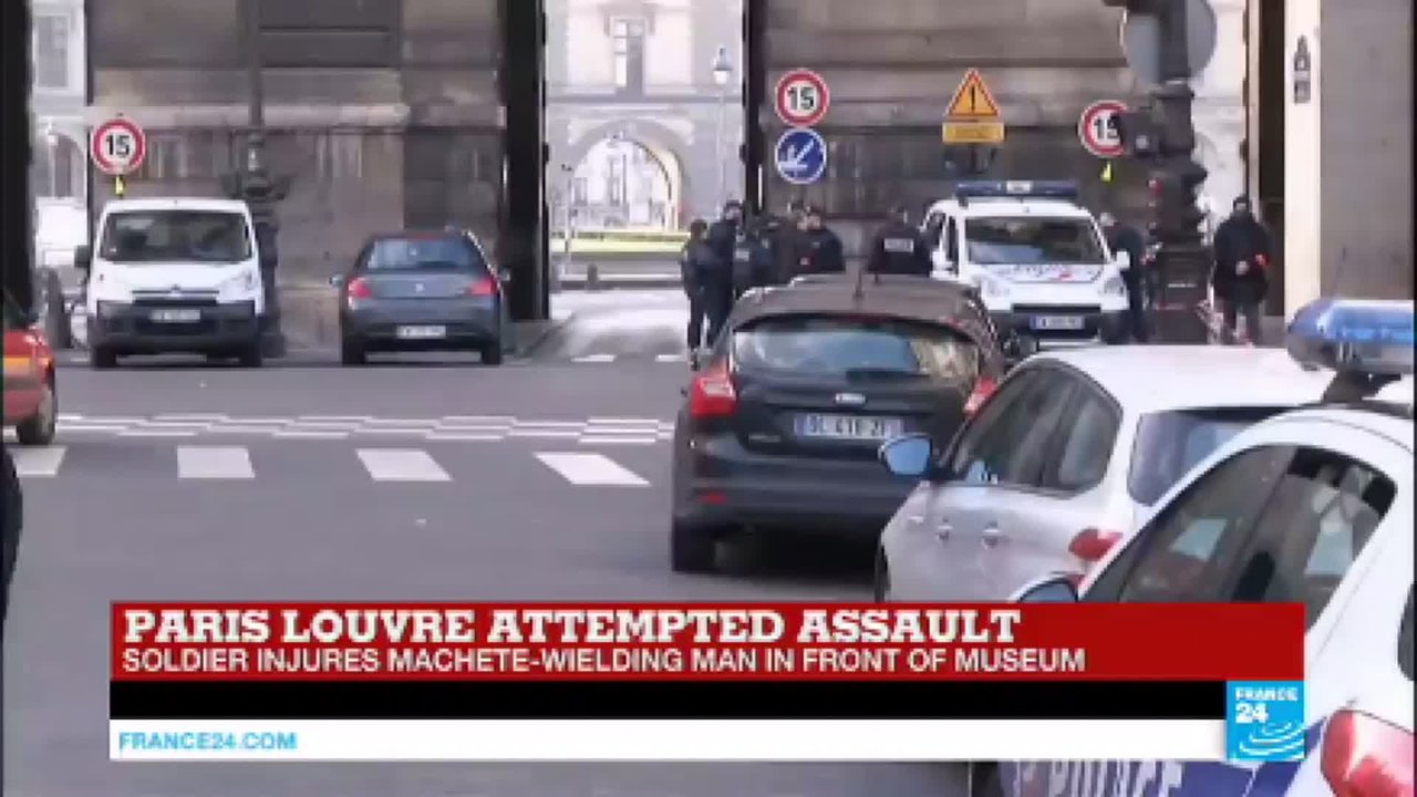 Paris: Soldier injures machete-wielding attacker shouting "Allahu Akhbar" in front of Louvre Museum