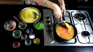 Sweet Corn Matar Curry - Sweet Corn and Green Pea Tomato Curry