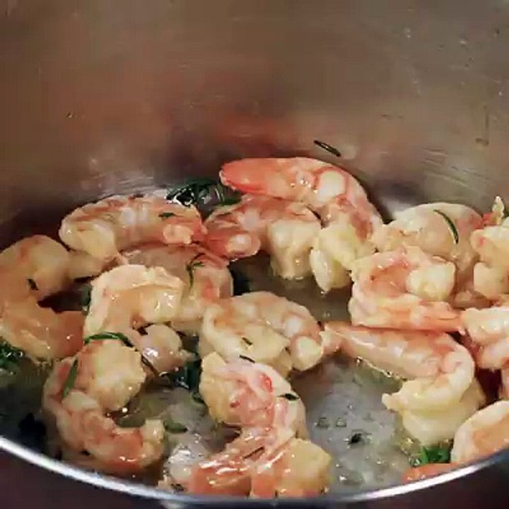 Pasta de Camarones de Salsa Verde