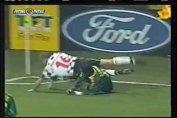 Download Video: 20.11.2001 - 2001-2002 UEFA Champions League 2nd Group Round Group A Matchday 1 Boavista FC 1-0 FC Nantes