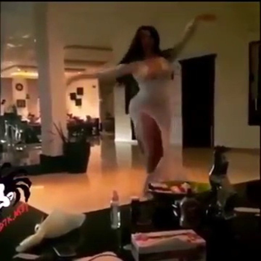 ناايضة #رقص شرقي خطير