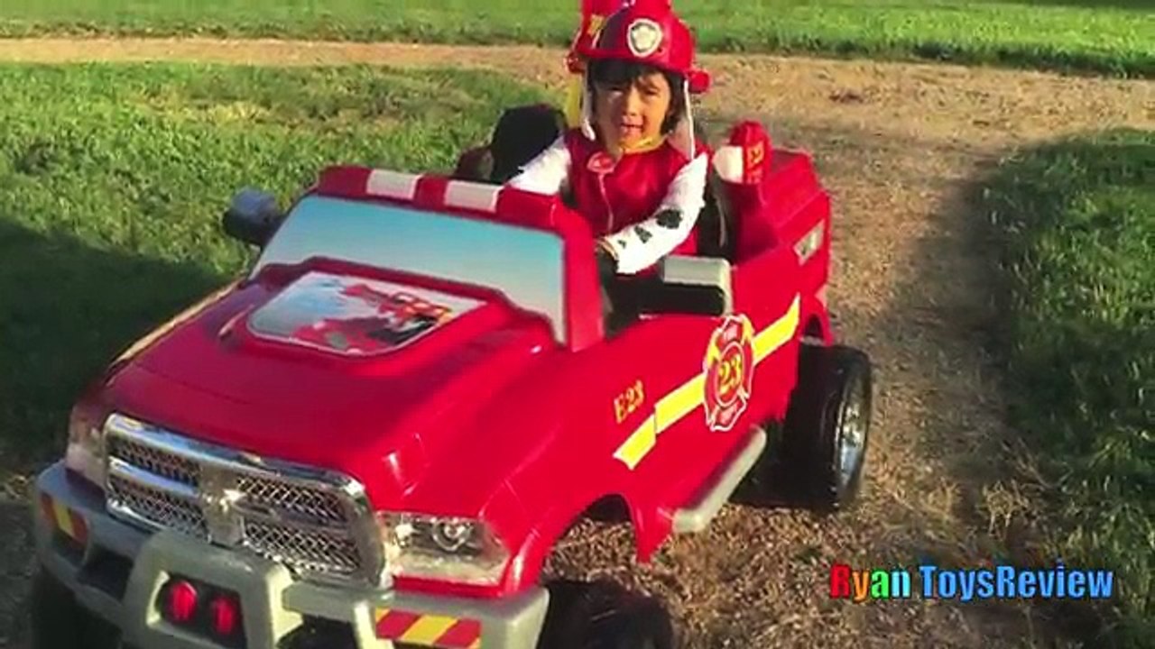 FIRE TRUCK FOR KIDS POWER WHEELS RIDE ON Paw Patrol Video Marshall Put out Fire Egg Surprise Toys