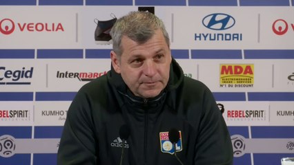 Foot - L1 - OL : Genesio «Ça devient dangereux»