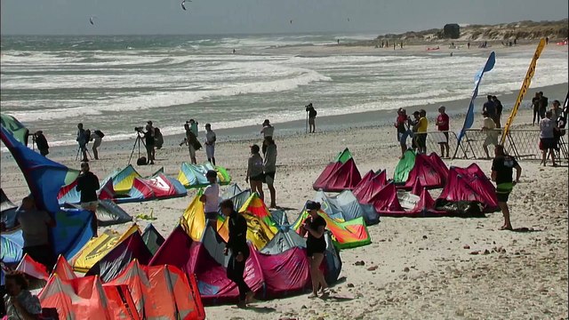 Adrénaline - Kitesurf : Nick Jacobsen remporte le Red Bull King of the Air