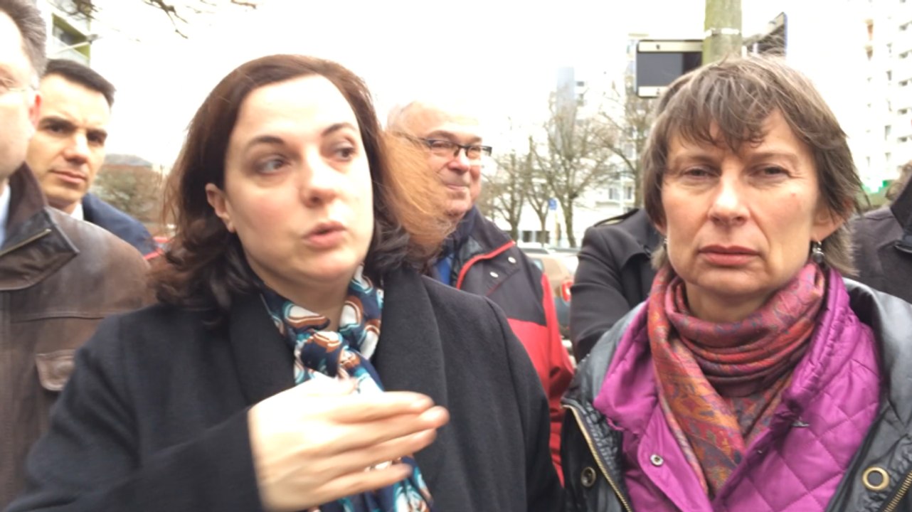 Emmanuelle Cosse visite le quartier d'Hauteville