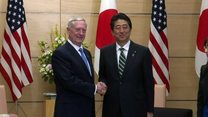 Chefe do Pentágono: EUA estão '100% com o Japão'
