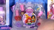 DISNEY PRINCESS Bonanza! Cosmetics Case & Lip GLOSS Set! FROZEN Anna Elsa Beauty case!