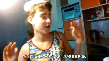 Школьники развлекаются