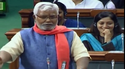 HUKMDEV NARAYAN YADAV HISTORICAL SPEECH IN HINDI IN LOK SABHA TODAY