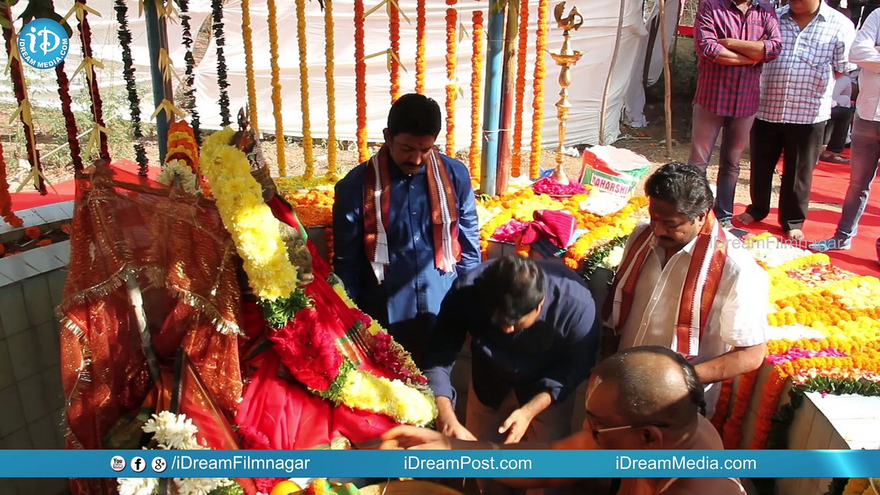 Touch Chesi Chudu Movie Opening || Ravi Teja || Raashi Khanna || Vikram Sirikonda