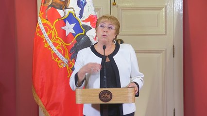 Bachelet: "La emergencia continúa" en Chile