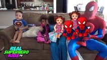 PREGNANT FROZEN ELSA VS SPIDERMAN DELIVERS SPIDERBABY BABY ALIVE QUADRUPLETS w/ Pink SpiderGirl