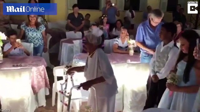 Cụ bà ham vui nhất thế giới đính hôn ở tuổi 106 với người tình 66 tuổi