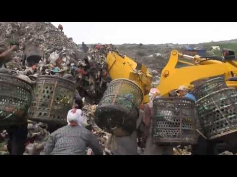 NET12 - Sampah akibat banjir belum sampai di Bantar Gebang